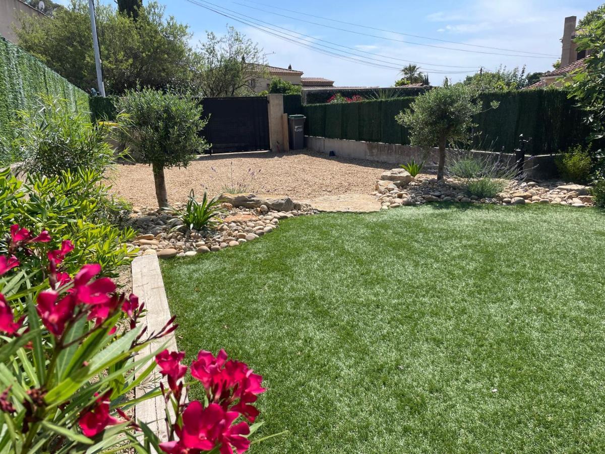 Mas Provencale Jardin Piscine Villa *